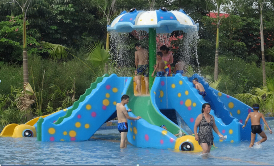 Bambini interattivi ed attrezzature adulte del gioco di piscina degli scorrevoli della vetroresina