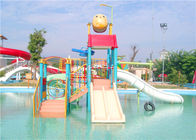Il campo da giuoco dell'acqua del parco di divertimenti dei bambini/la Camera interattiva acqua della vetroresina gioca